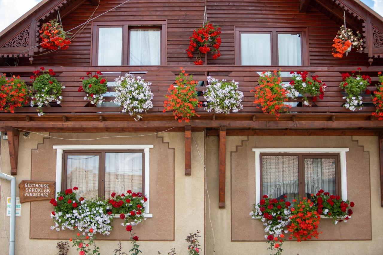 Pensiune Saroklak Sincraiu Exterior photo